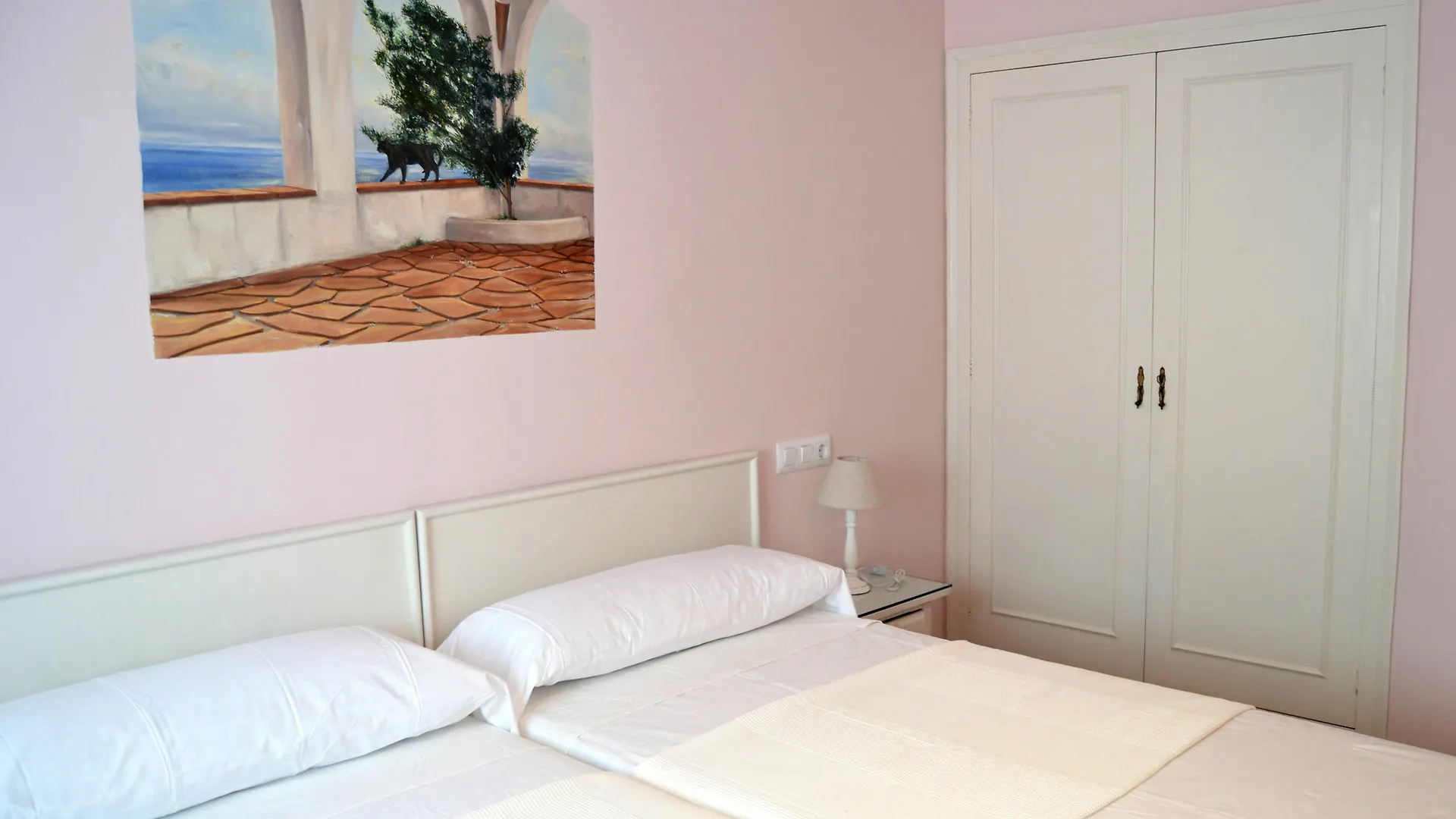Hostal Isabel II Figueres